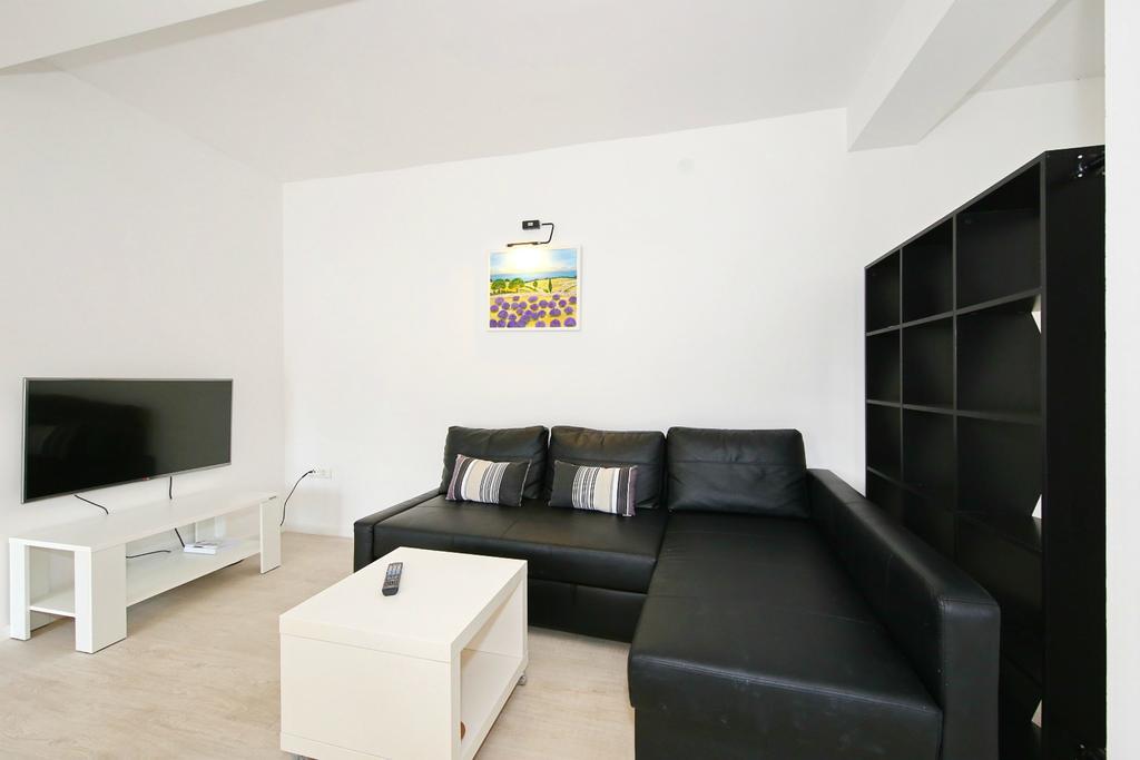 Apartments Matkovic Светі Филип-і-Яков Екстер'єр фото