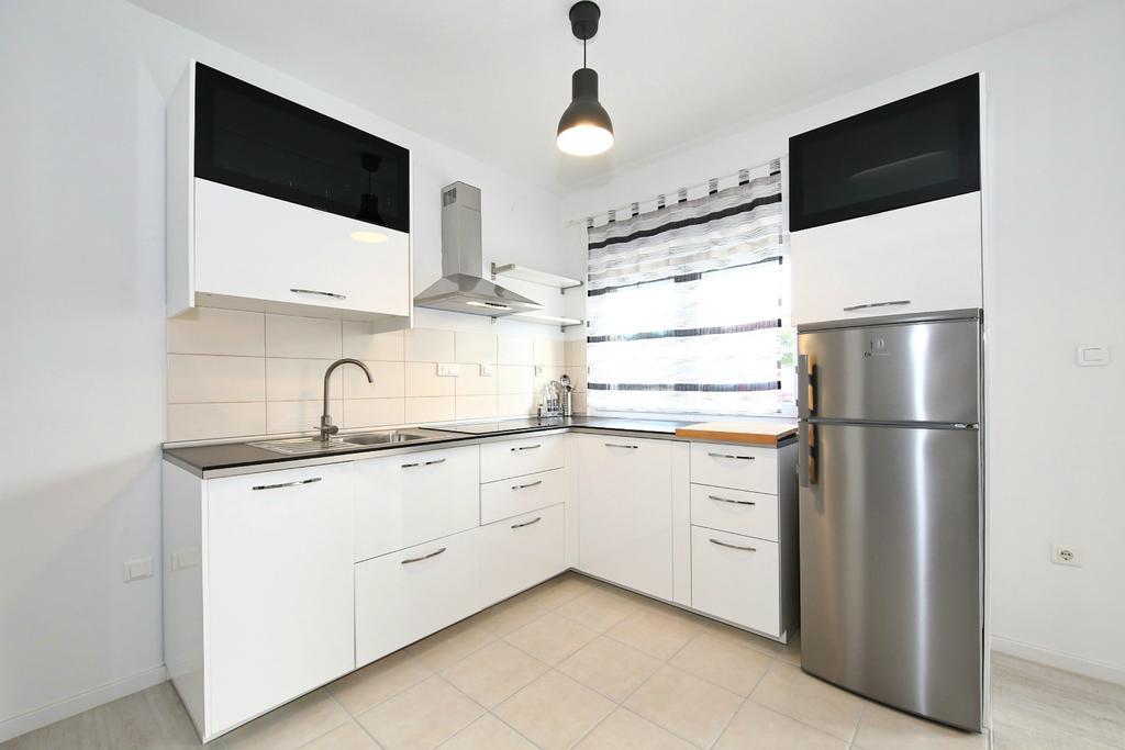 Apartments Matkovic Светі Филип-і-Яков Екстер'єр фото
