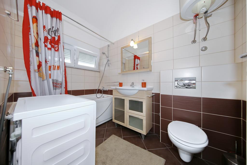Apartments Matkovic Светі Филип-і-Яков Екстер'єр фото
