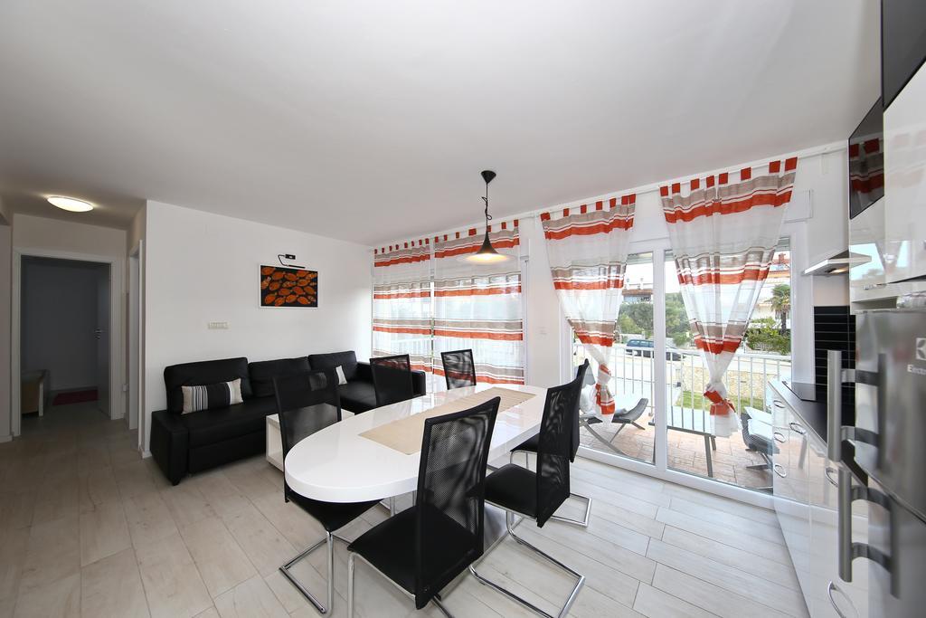 Apartments Matkovic Светі Филип-і-Яков Екстер'єр фото