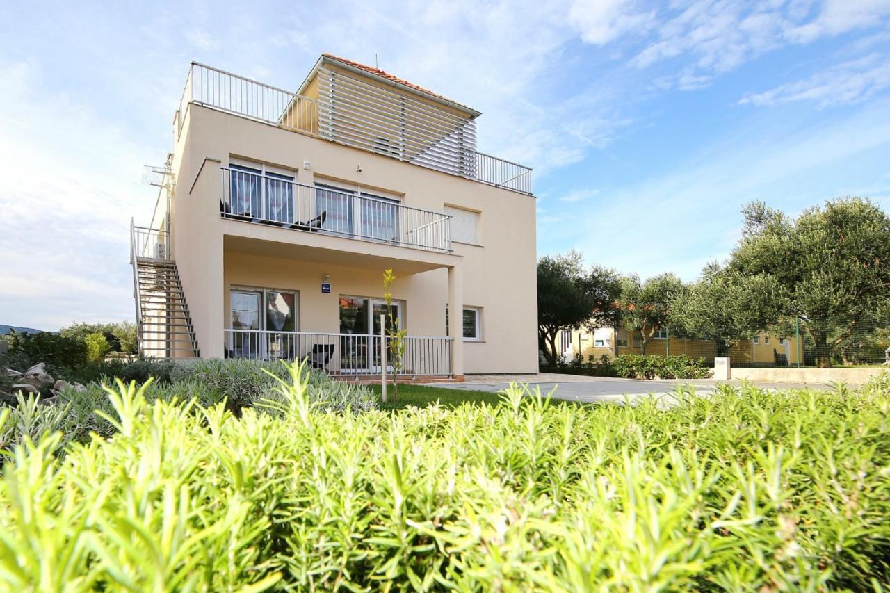 Apartments Matkovic Светі Филип-і-Яков Екстер'єр фото